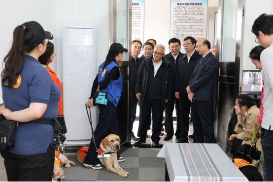 调研中兽医诊疗室